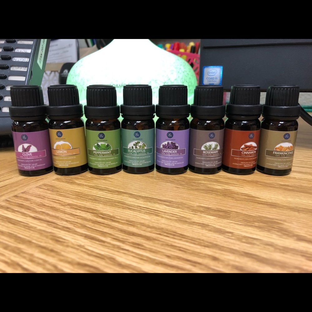 Laguna Moon Essential Oils 8 bottles